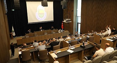 Kurtuluşun İzleri İnegöl Belediye Meclisinde Canlandı