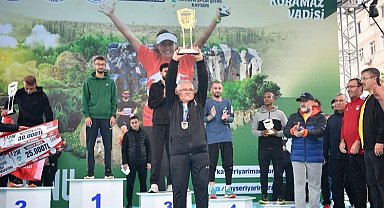 Memduh Büyükkılıç'tan Kayseri Yarı Maratonu'na davet