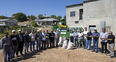 Mersin Büyükşehir'den tahıl üreticisine kalite desteği