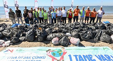 Mersin'de Dünya Temizlik Günü'nde anlamlı mesaj