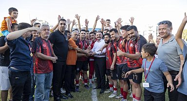 "Mersin'de süper kupa coşkusu: Zafer Ayvagediği'nin