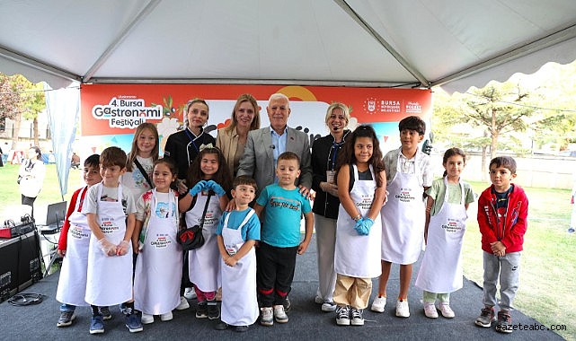 Minik şeflere Bozbey amcalarından alkış