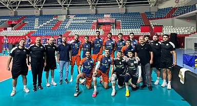 Osmangazi Belediyespor Fenerbahçe’nin düzenlediği turnuvada şampiyon oldu