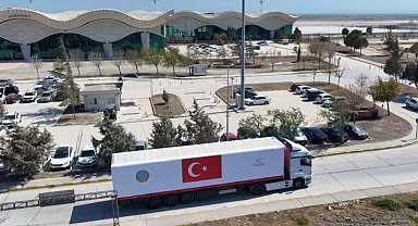 Şam'a zorlu hava koşullarında Türkiye'den iniş desteği