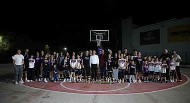 Sokak Basketbolunda Kupalar Sahiplerini Buldu