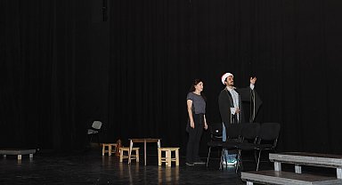 Tamer Karadağlı'dan Gaziantep Şehir Tiyatrosu'na ziyaret