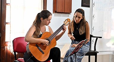 Antalya Muratpaşa'da kültür ve sanat kurslarına kayıtlar başladı