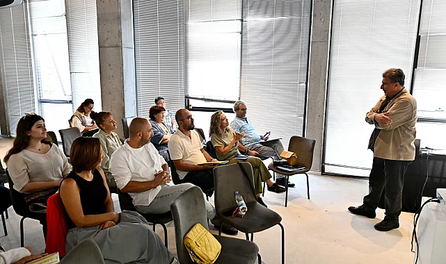 Antalya'da öykü ve şiir atölyeleri sona erdi