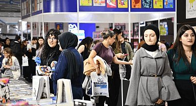 Balıkesir Kitap Fuarı'na yoğun ilgi