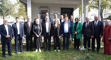 Başkan Erkan Aydın’dan Altınova Mahallesi'ne Ziyaret