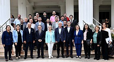 Başkan Uysal: Muratpaşa, bir altı ok belediyesidir