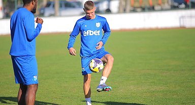 Bulgaristan Ligi'nin 17 yaşındaki Türk yeteneği Burak Akıncı'nın idolü Hakan Çalhanoğlu