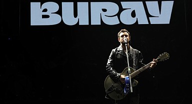 Bursa'da Buray'la 'Cumhuriyet' coşkusu