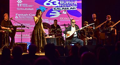 Bursa Festivali'nde Soner Olgun konseri