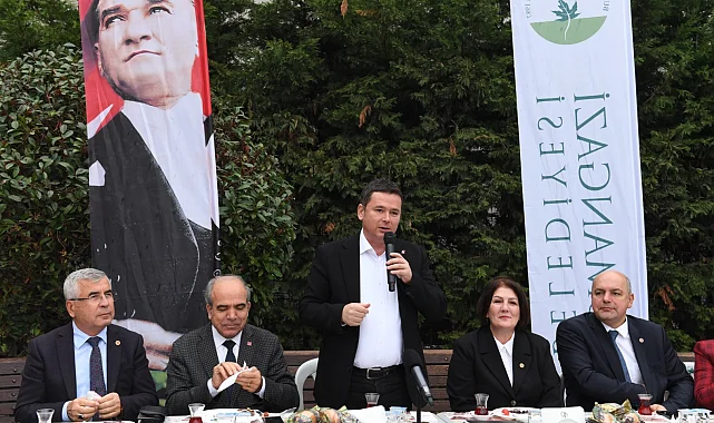 Bursa Osmangazi'de Başkan Aydın 1,5 yılda 35 mahalleyle buluştu