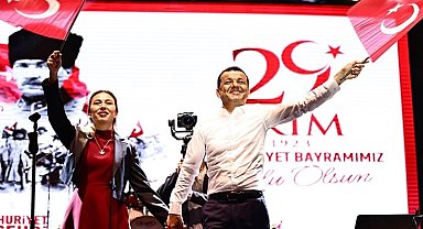 Cumhuriyet coşkusu Denizli'yi sardı