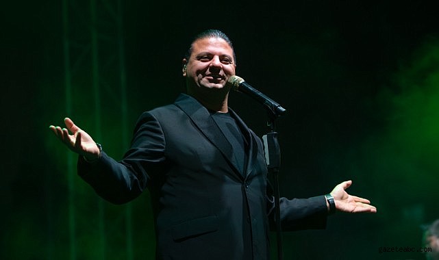 Cumhuriyet coşkusu, Kubat ile zirve yaptı