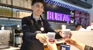 Cumhuriyet’in sıcaklığı Bursa’da paylaşıldı