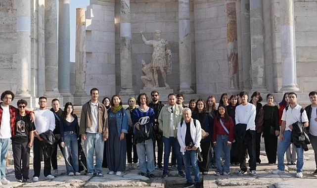 Denizli Büyükşehir'den gençlere yönelik turizm atağı