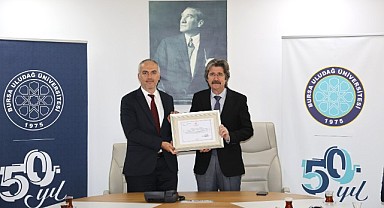 İl Sağlık Müdürlüğü’nden BUÜ’ye özel sertifika