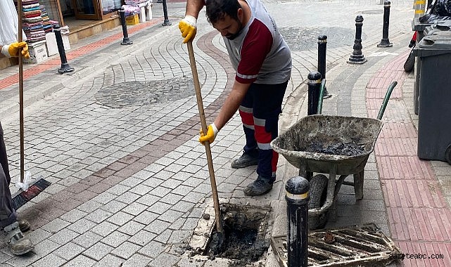 İnegöl Belediyesi’nden Rögar Temizliklerine Destek