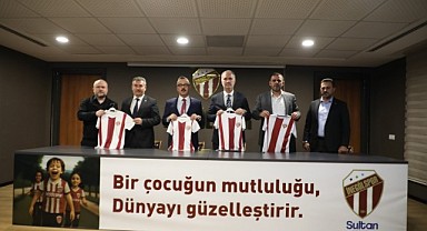 İnegölspor’dan 60 Bin Öğrenciye Forma Ve Eşofman Kampanyası