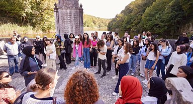 İstanbul'da binlerce kız öğrencinin geleceği aydınlanıyor