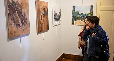 İzmir Bornova'da "Renk ve Tekniklerin Dansı"