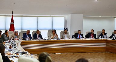 İzmir Karabağlar 'da bir ilk: Atık yönetimi toplantısı