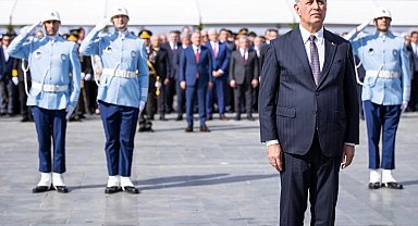 İzmir'de Cumhuriyet Bayramı kutlamaları başladı