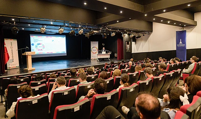 İzmir'de sürdürülebilirlik ağı ilçelere yayılıyor