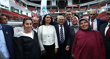 Kayseri Büyükşehir muhtarları ağırladı