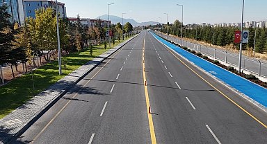 Kayseri Melikgazi Albayrak Caddesi'ni hizmete açıyor