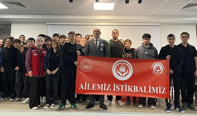 Keşan'da kahraman gazi gençlerle buluştu