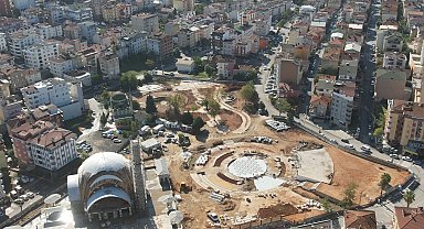 Kocaeli ve Çayırova Belediyeleri el ele: Kent meydanı yükseliyor