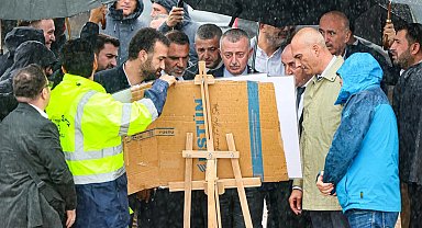 Kocaeli'de Başkan Büyükakın'dan sağanakta saha denetimi