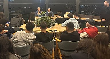 Kocaeli'de Çayırova Kitap Günleri'nde 'Nezaket' söyleşisi