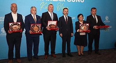 Kocaelili muhtarlara plaket