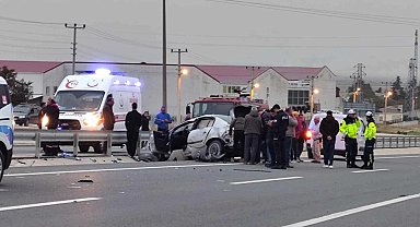 Köpeğe çarpmamak isterken bariyerlere girdi!