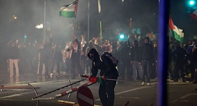 Maç Öncesi Sokaklarda Gergin Dakikalar
