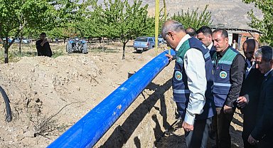 Malatya tarımsal sulama altyapısı için boru dağıtıyor