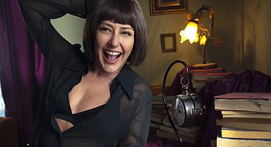 Melek Mosso'dan yeni imaj