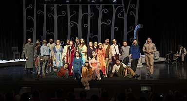 Mersin Şehir Tiyatrosu 25. Sezonunu açtı