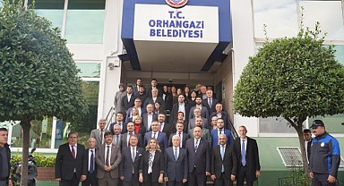 Mustafa Bozbey’den Orhangazi Belediyesi’ne ziyaret