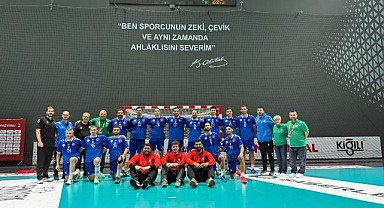 Nilüfer Belediyespor yoluna kayıpsız devam ediyor
