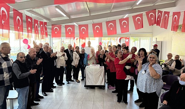 Nilüfer’in büyüklerinden Cumhuriyet Bayramı’nda coşkulu kutlama