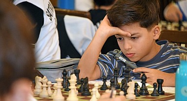 Osmangazi’de Cumhuriyet Ruhu Satranç Turnuvasıyla Canlandı