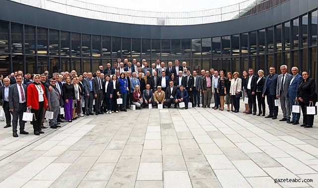 Osmangazi’de muhtarlar günü buluşması