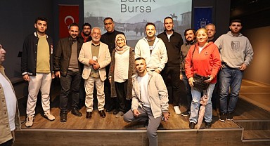 Simit kokusunda sahne ışığına yolculuk