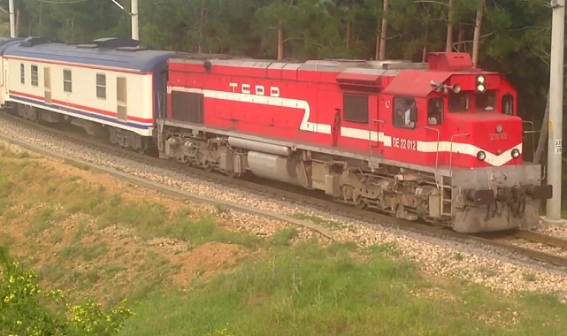 TCDD duyurdu... İki hatta tren seferleri 2 yıl durduruluyor!